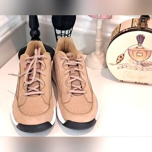 Ryka Tan/White Tan Lace Up Walking Sneakers Size 9.5M NWOB